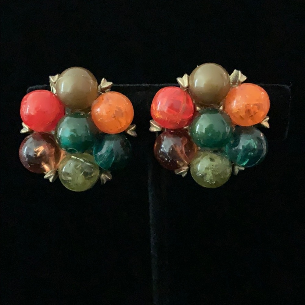Vintage Kramer multicolor clip on earrings